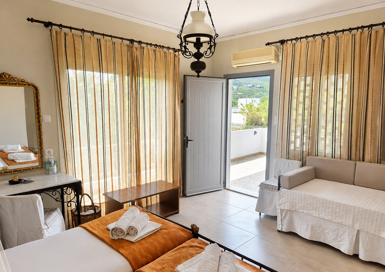 Villa Niki Rooms on Serifos island Greece - Studio for 3